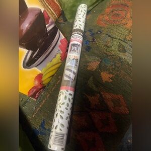 Leaf print drawer liner new